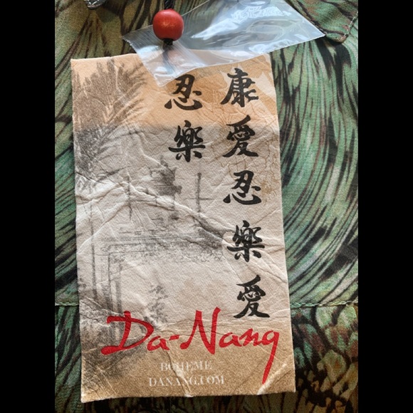 DA-NANG Surplus 100% Silk Button Up Blouse - Picture 4 of 5